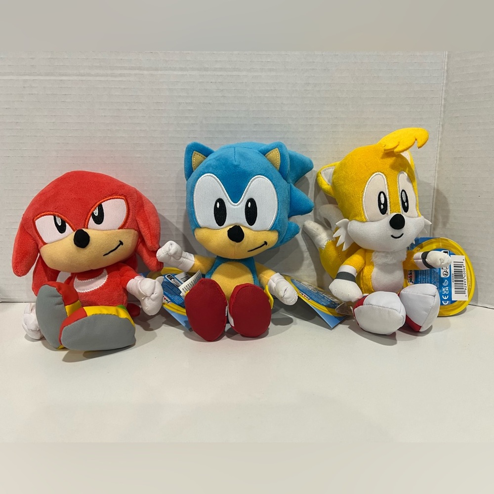 3-Pack SONIC Plush Trio: SONIC, TAILS, KNUCKLES New with tags